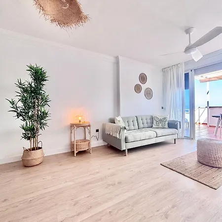 Апартаменты Ocean View Haven, Perla Del Mar *