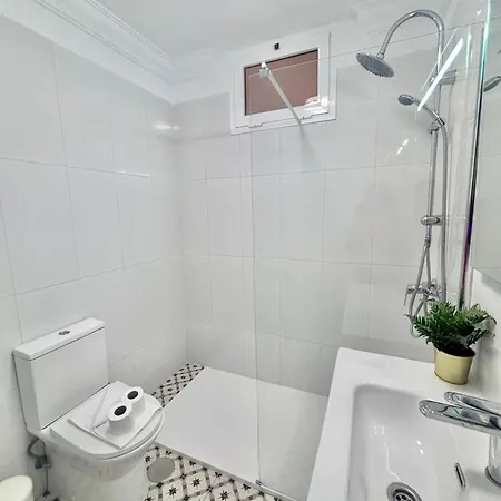 Ocean View Haven, Perla Del Mar 阿德耶